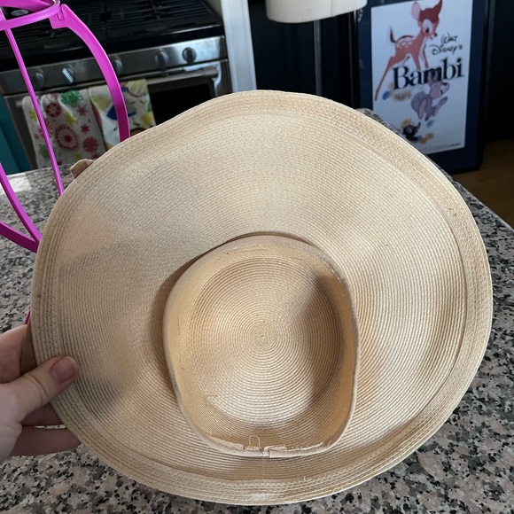 Vintage straw hat with chiffon ribbon trim - Picture 2 of 6